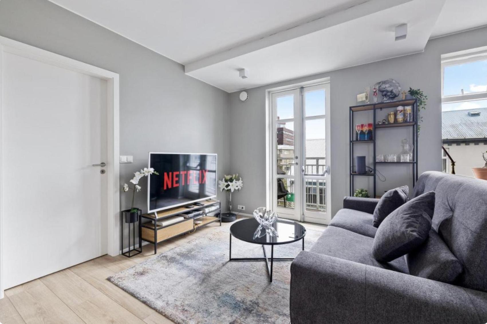 Cheerful Down Town Apartment 雷克雅維克 外观 照片