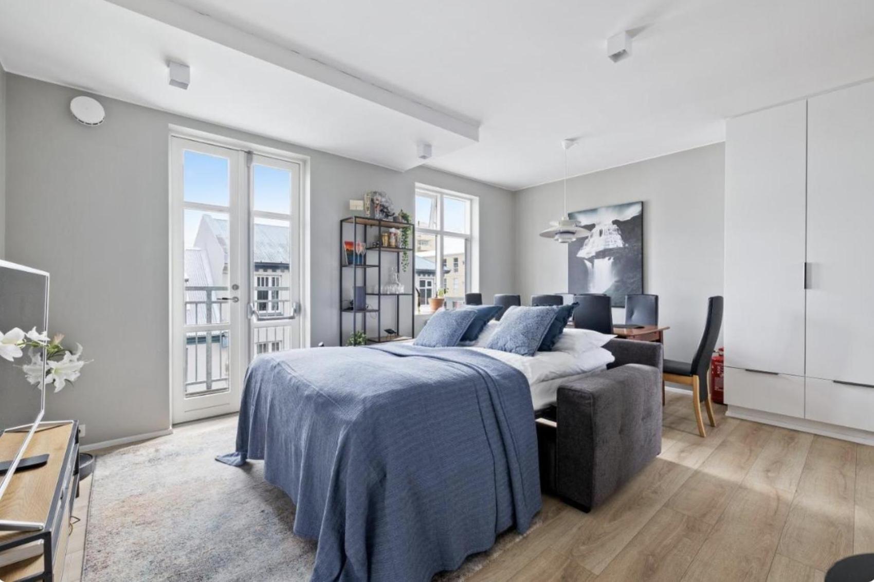 Cheerful Down Town Apartment 雷克雅維克 外观 照片