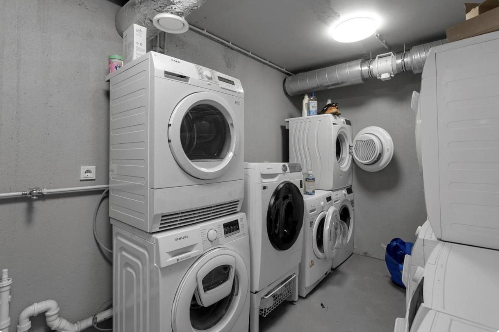 Cheerful Down Town Apartment 雷克雅維克 外观 照片