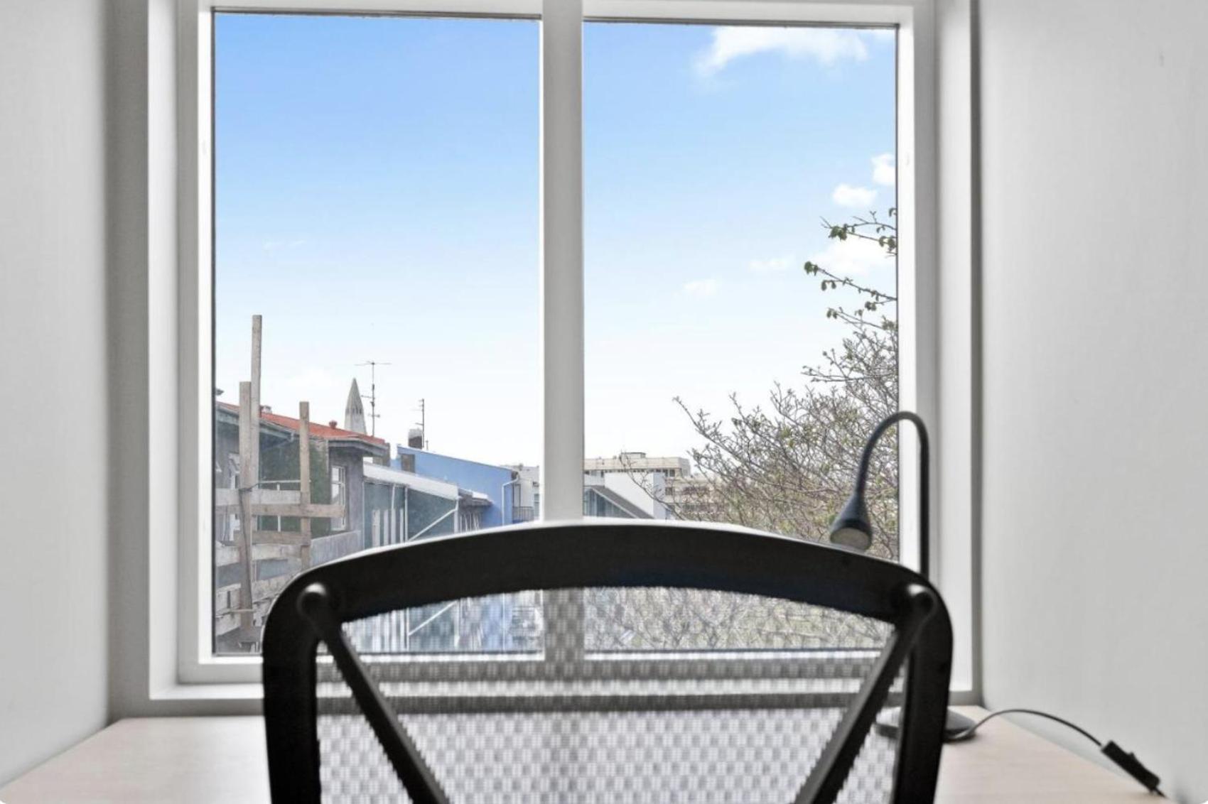Cheerful Down Town Apartment 雷克雅維克 外观 照片